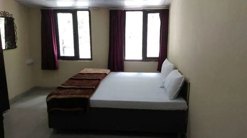 Hotel Gulmarg Mussoorie Bed & Breakfast